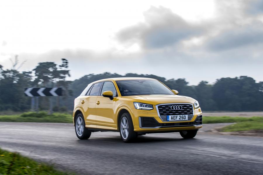  Audi Q2 TFSI S-Line 2016 года  (UK) (фото 21 из 32)